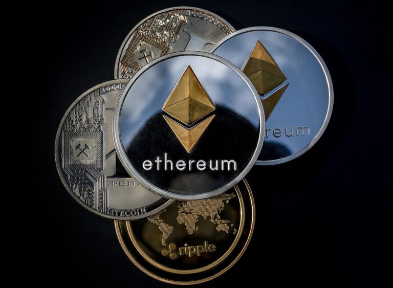 暗号資産の仮想通貨同士の交換における税金はいつ発生する？
