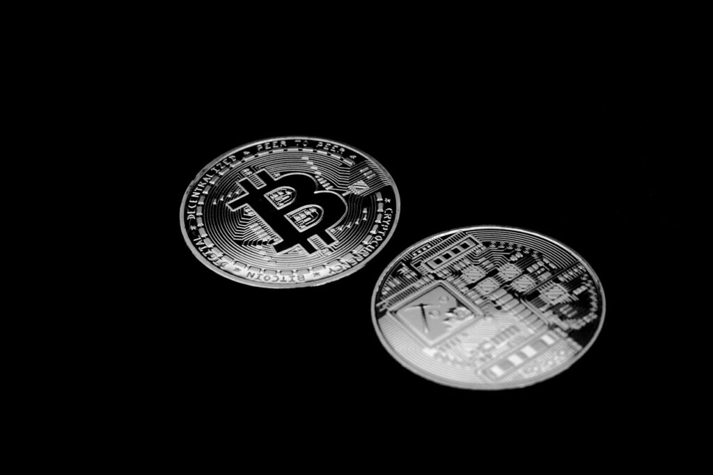30代男性の会社員が仮想通貨の申告をする際の注意点は？