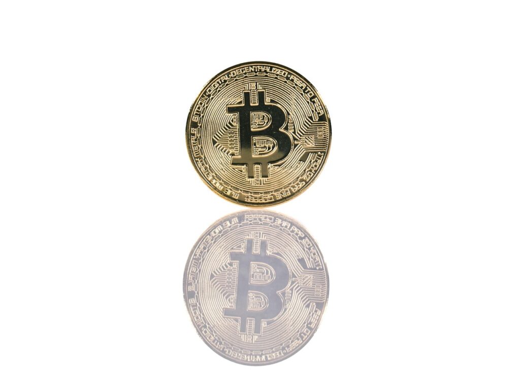 仮想通貨の海外取引所を使ってる人は税金をどう管理すべき？